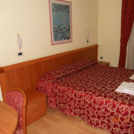 Hotel Val Di Sangro Perano Exterior foto