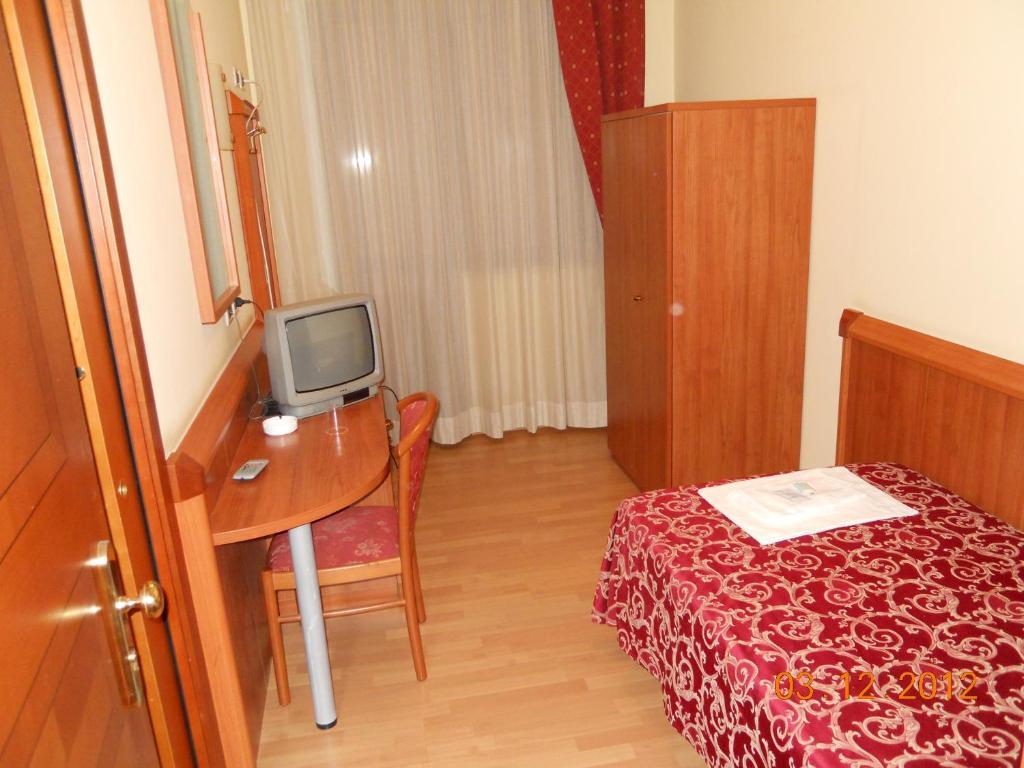 Hotel Val Di Sangro Perano Quarto foto